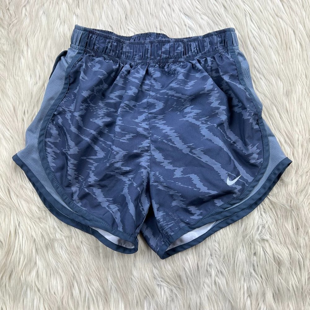 Nike Women's Gray Printed Running Athletic Shorts